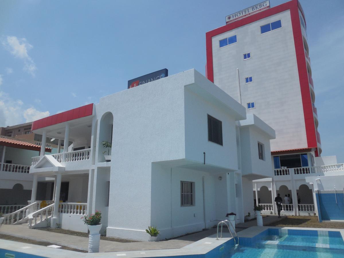Hotel Bkbg Ломе Экстерьер фото